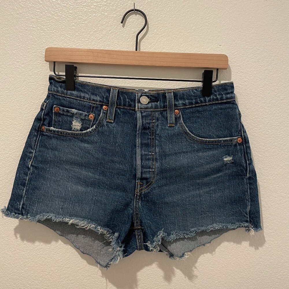 Levi's 501 Original Fit High Waisted Women's Shorts Frayed Hem Size 27 Dark Wash